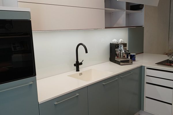 2 klepkasten met ledstrip